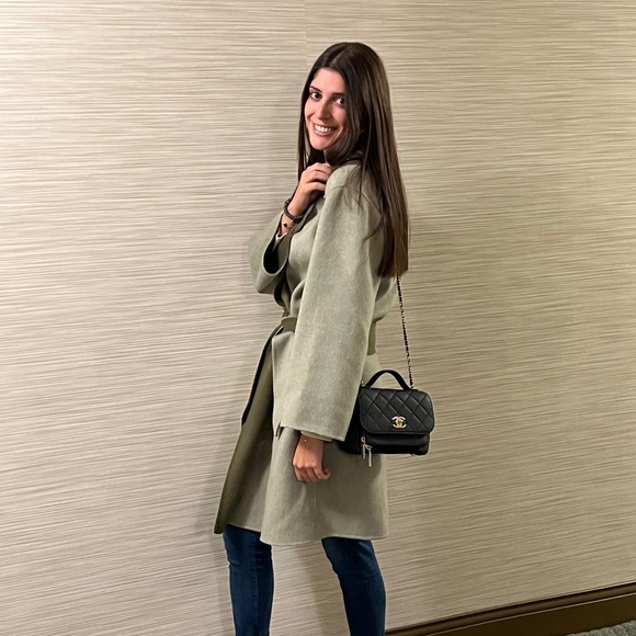 Meet your Posher, Ashley - Picture 1 of 1